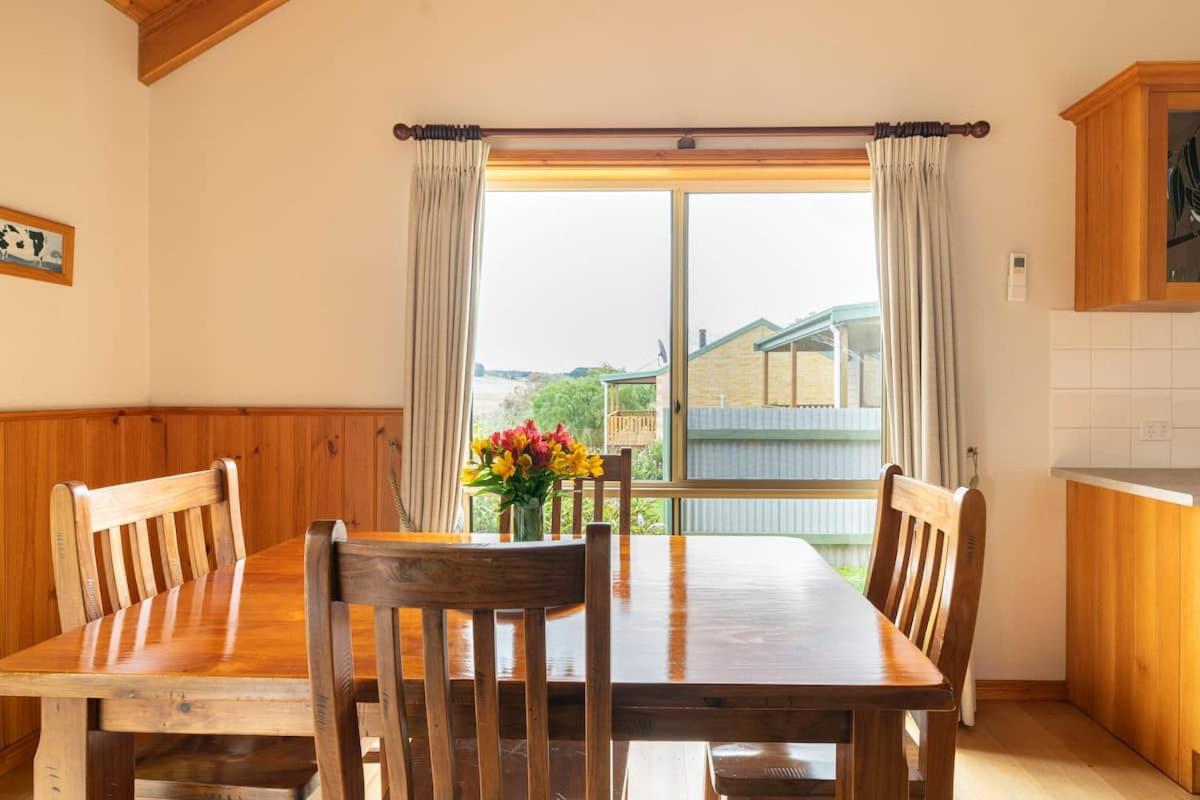 Daysy Hill Country Cottages Port Campbell Pokoj fotografie