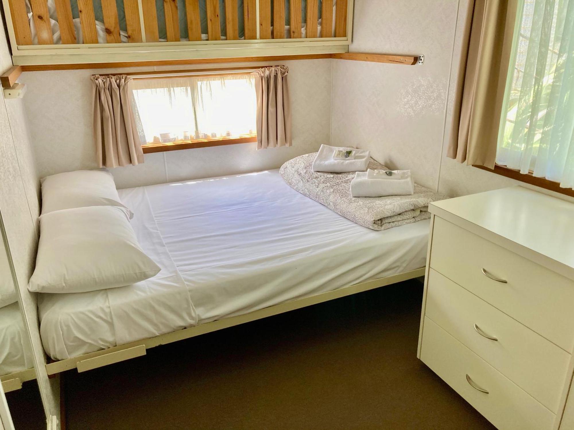 Daysy Hill Country Cottages Port Campbell Pokoj fotografie