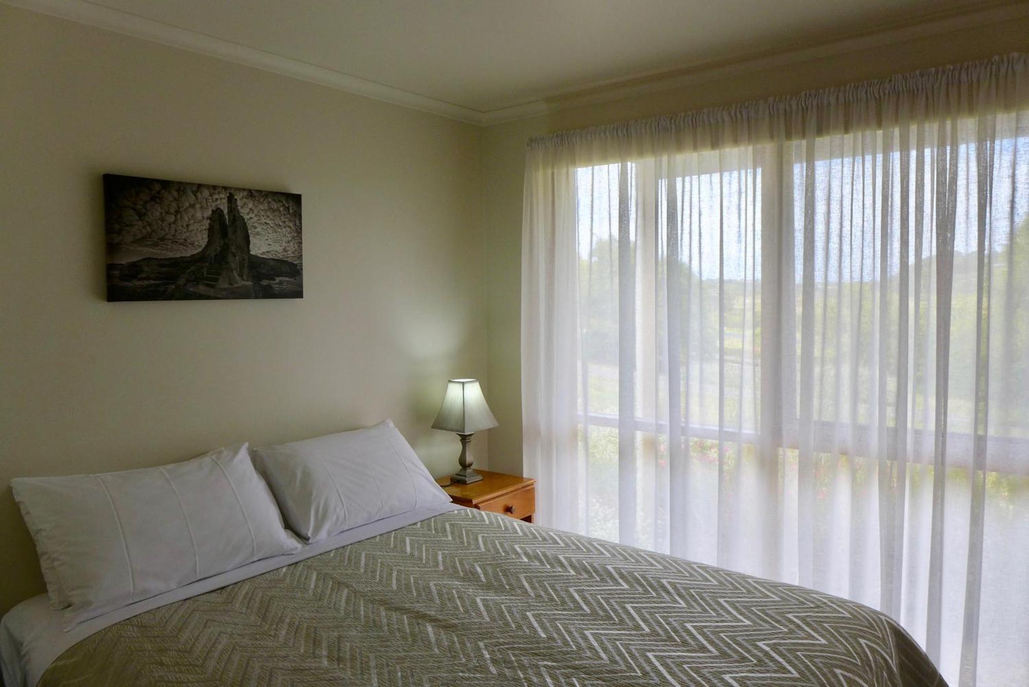 Daysy Hill Country Cottages Port Campbell Pokoj fotografie